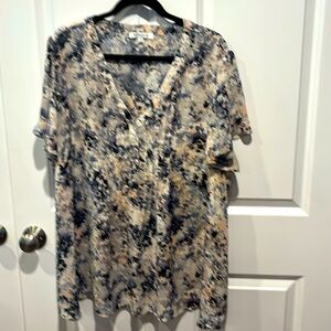 Rose & Olive Woman’s Plus Size Top size 3x